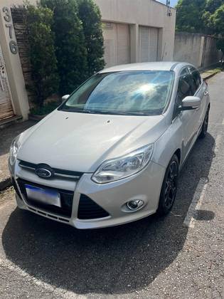 FORD FOCUS 2.0 TITANIUM 16V FLEX 4P POWERSHIFT